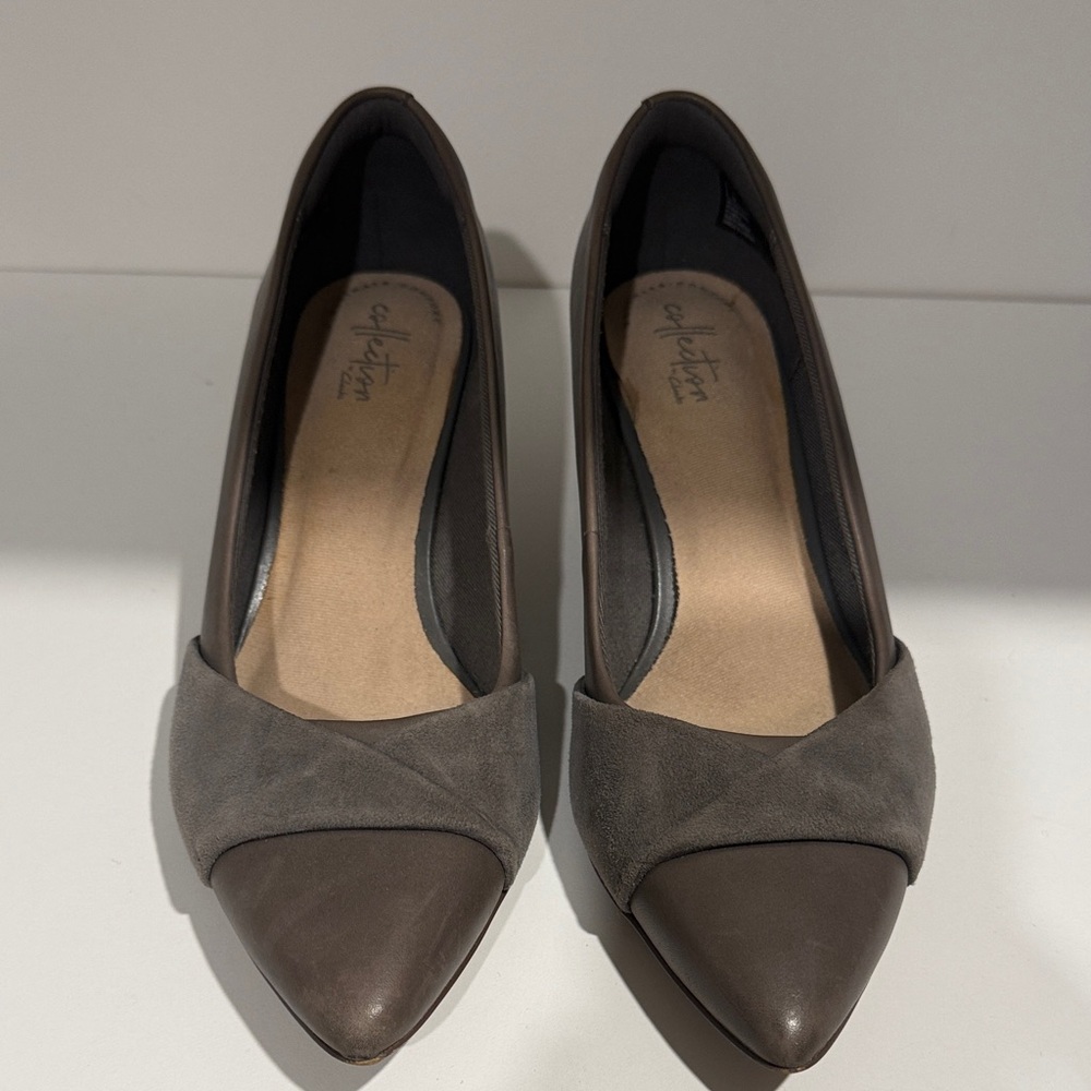 Clarks Women's grey Heels